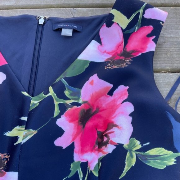 TOMMY Hilfiger dress size 12 - Picture 10 of 10